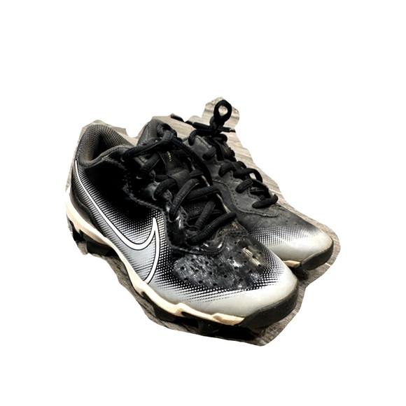Nike Baseball Cleats - Picture 2 of 2
